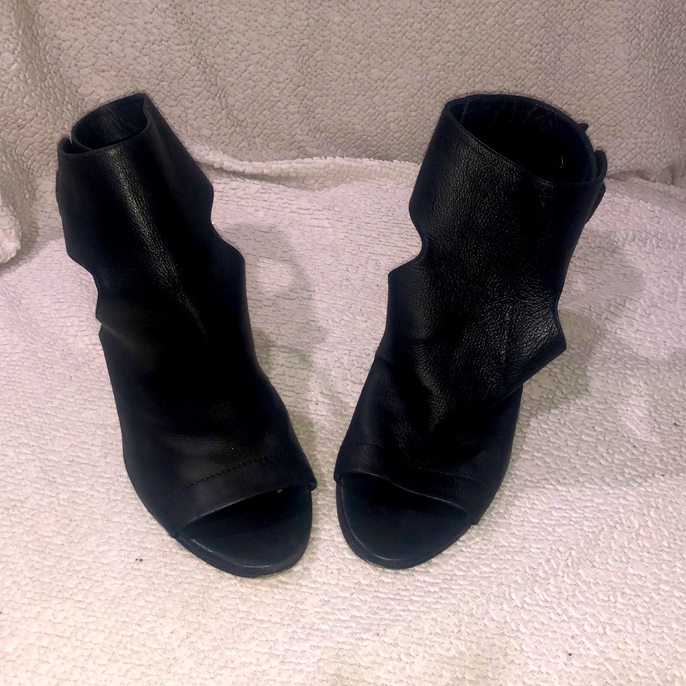 Vince Heels